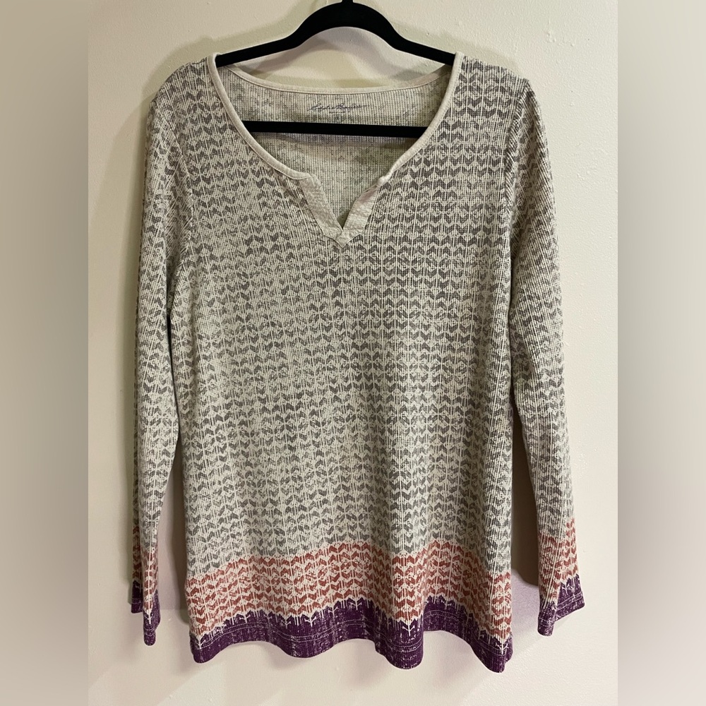 Eddie Bauer Ribbed Split VNeck Long Sleeve Chevron Print Women’s Size 1X